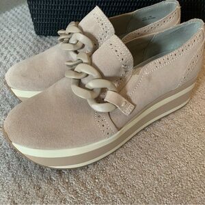 Jhenee platform suede sneakers